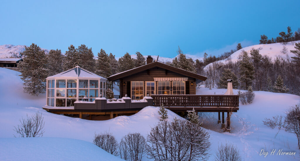 Dag H Normann     dh-norm@online.no